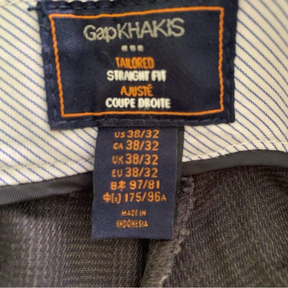 Gap Khakis Tailored Straight Fit Grey Pants - Picture 7 of 10